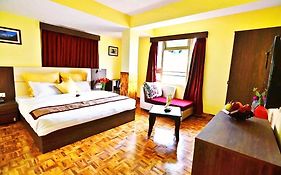 Powring Guest House 2*